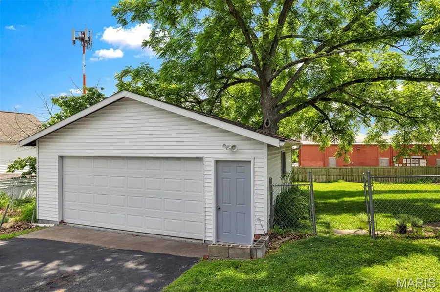 3728 Fee Fee Road, Bridgeton, MO 63044 - #3