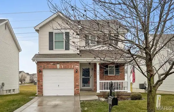 703 Wayland Drive, O'Fallon, MO 63366