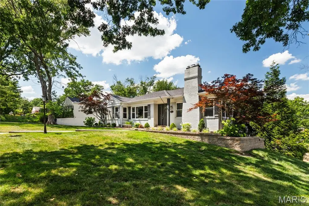 8701 Washington Avenue, University City, MO 63124 - #1
