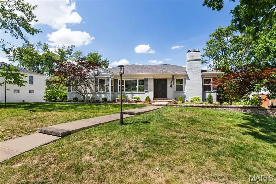 8701 Washington Avenue, University City, MO 63124 - #3