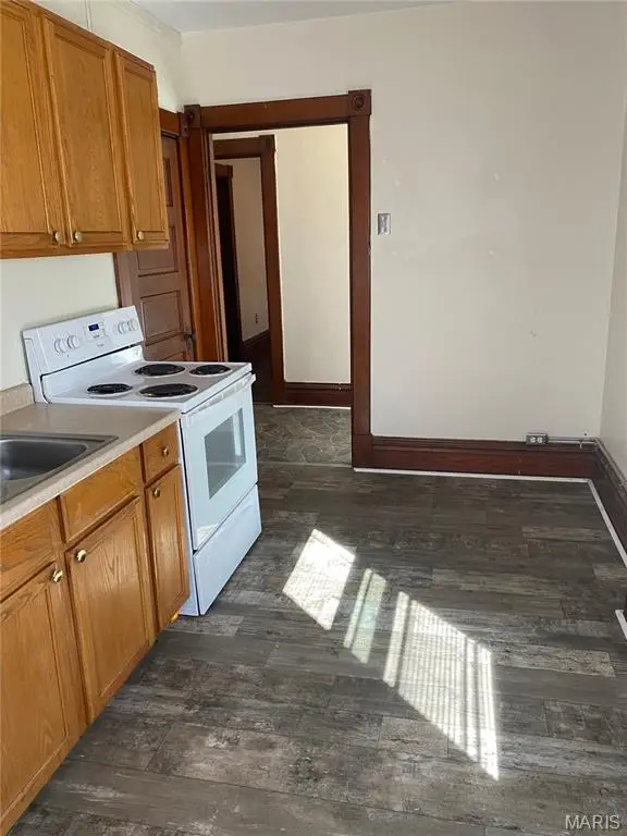 125 S 5th Street, Saint Charles, MO 63301 - #3