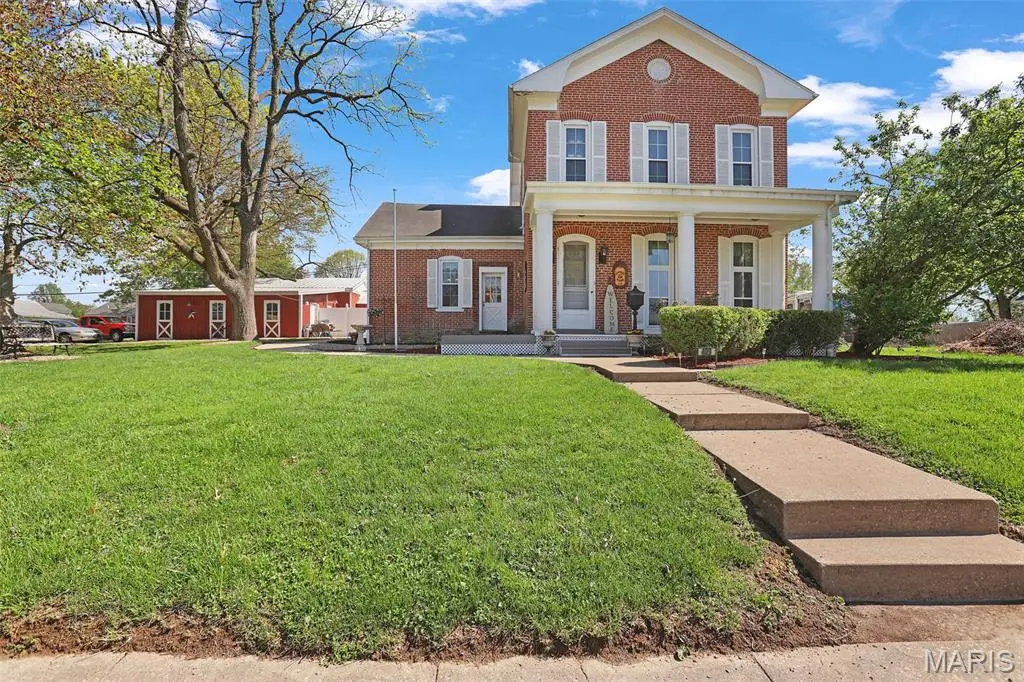 409 W Central Street, Bethalto, IL 62010 - #1