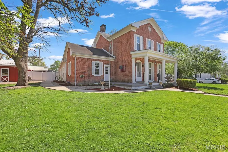 409 W Central Street, Bethalto, IL 62010 - #2