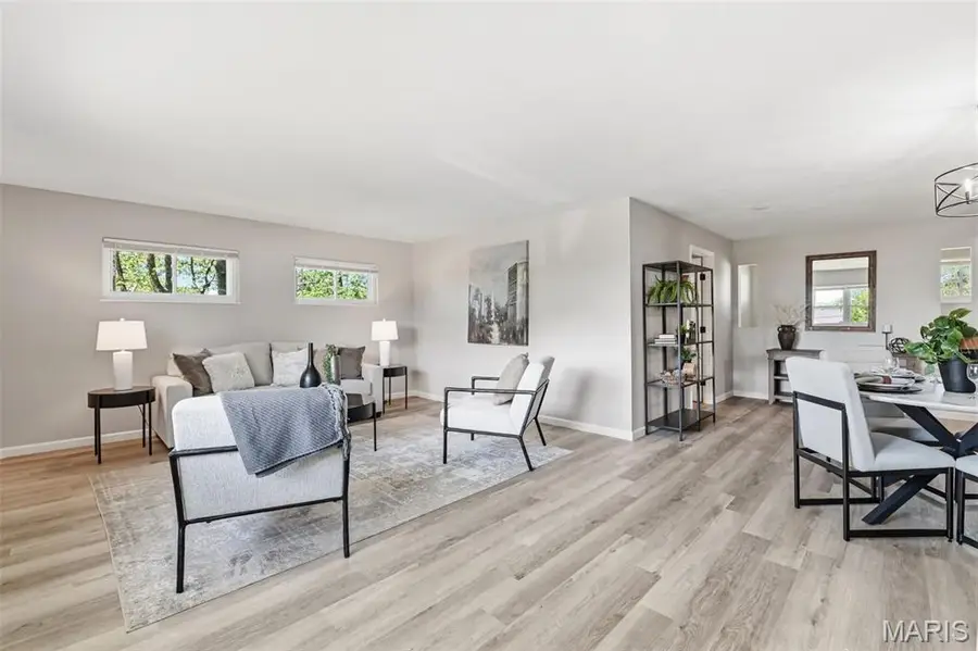 10665 Farview Avenue, Saint Ann, MO 63074 - #3