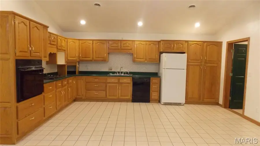 353 Ripley 142e-28b, Fairdealing, MO 63939 - #3