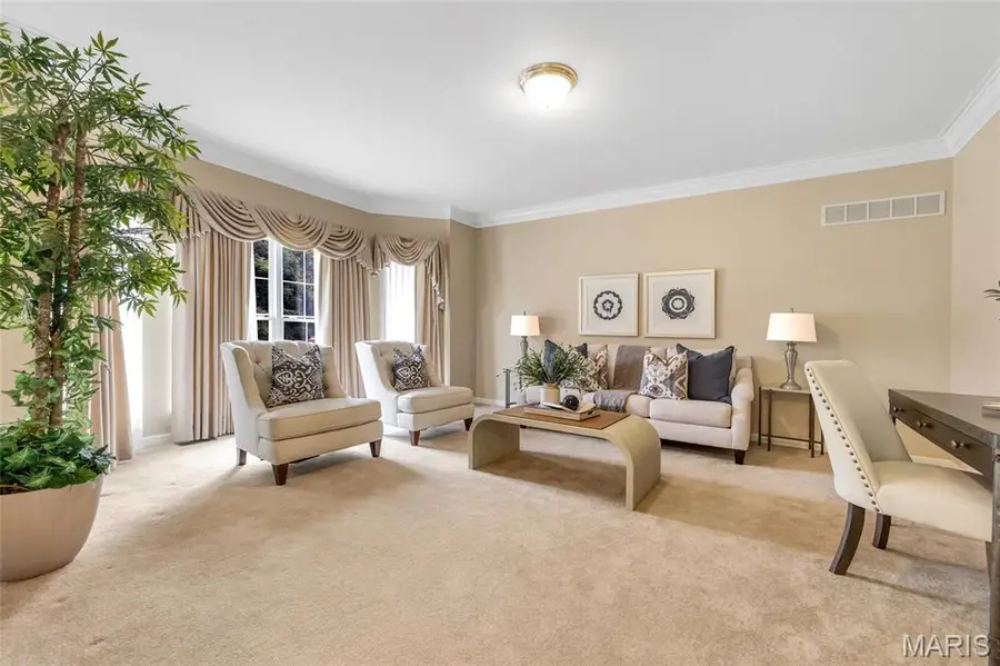 17971 Argonne Estates Drive, Florissant, MO 63034 - #2