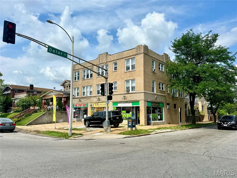 5001 S Grand Boulevard, Saint Louis, MO 63111 - #2