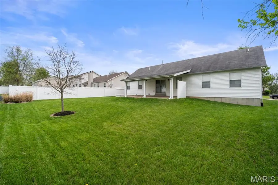 815 Whisper Creek Court, Wentzville, MO 63385 - #3