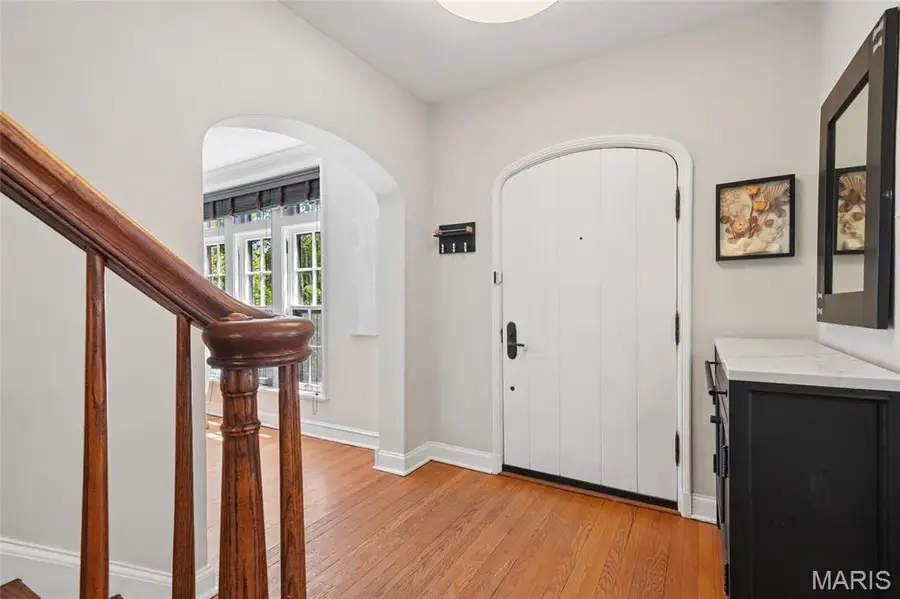 7619 Stanford Avenue, University City, MO 63130 - #2