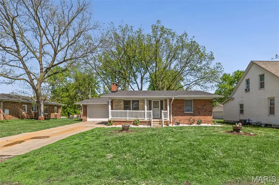 319 W Indiana Street, Trenton, IL 62293 - #3