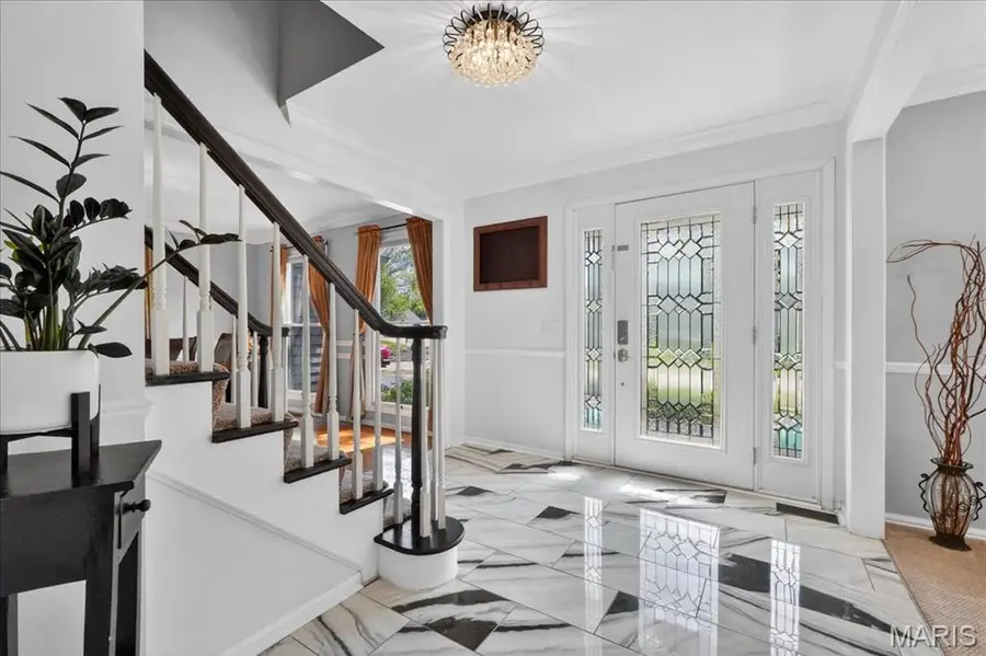 556 Red Rock Drive, Ballwin, MO 63011 - #3