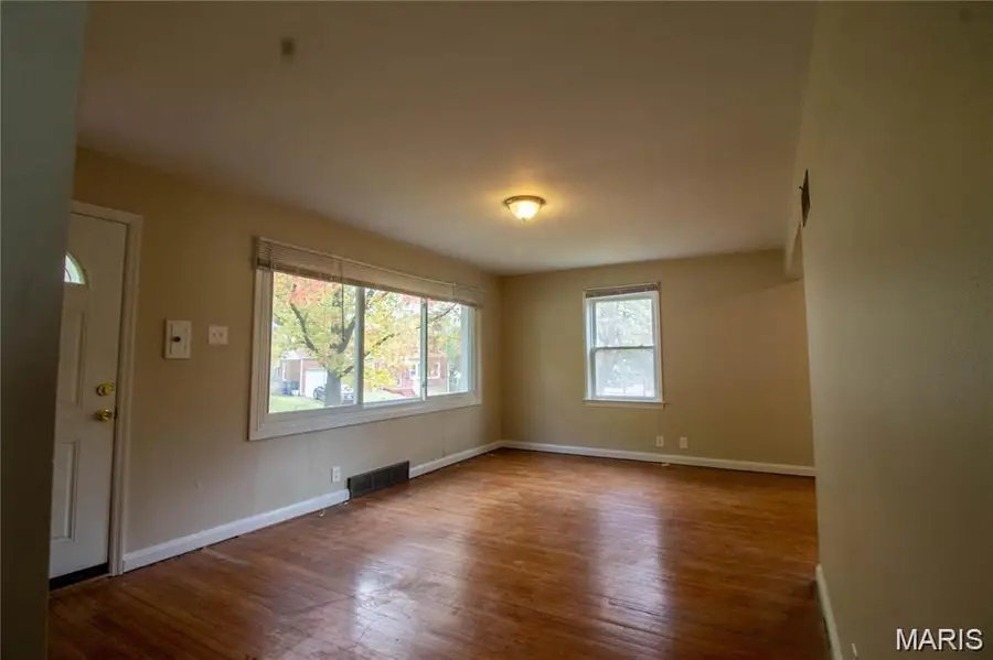 9123 Church, Saint Louis, MO 63137 - #3