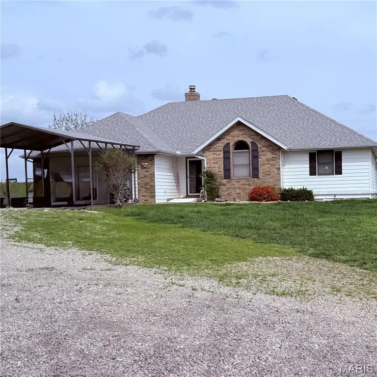 24306 Parade Drive, Lebanon, MO 65536 - #1