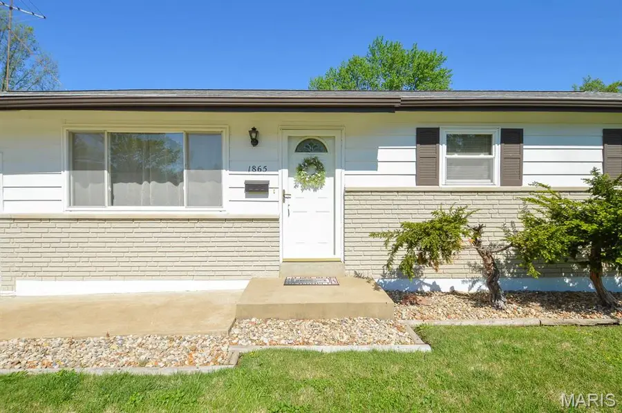 1865 Violet Drive, Florissant, MO 63031 - #2