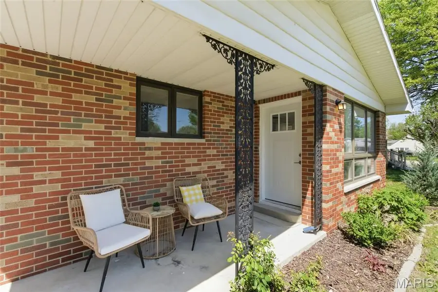 735 Gettinger Street, Ste Genevieve, MO 63670 - #2