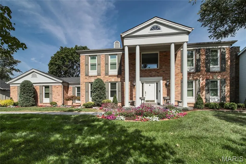 15991 Meadow Oak Drive, Chesterfield, MO 63017 - #1