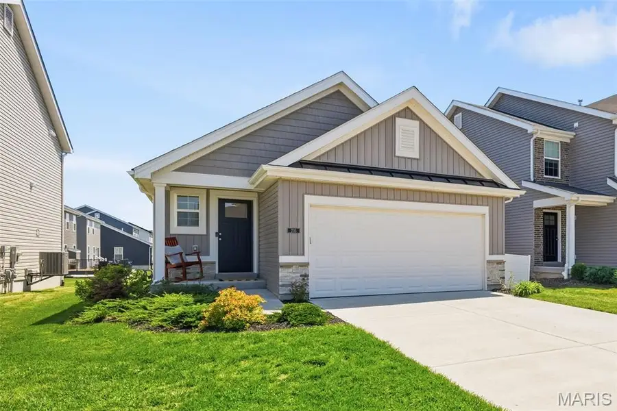 235 Crestfield Court, Saint Charles, MO 63301 - #2