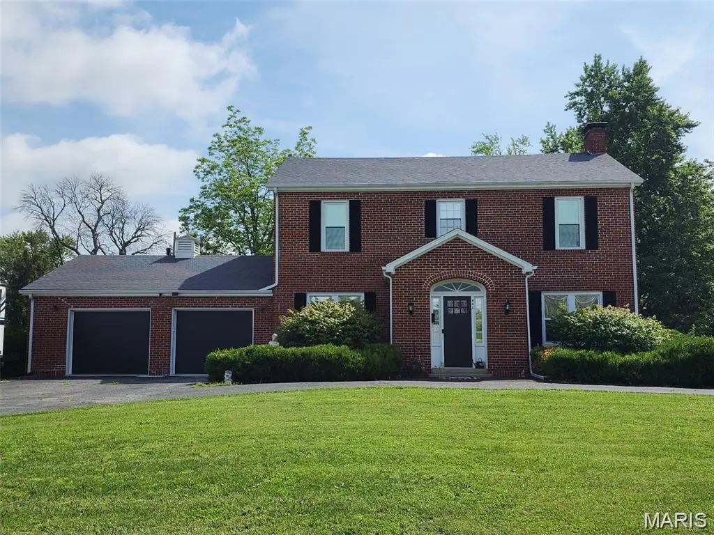 402 S. Walker St., Montgomery City, MO 63361 - #1