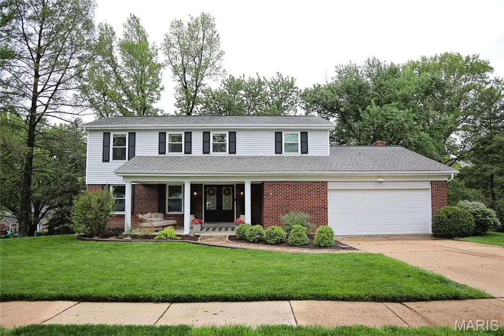 933 Baintree Lane, Ballwin, MO 63011 - #1