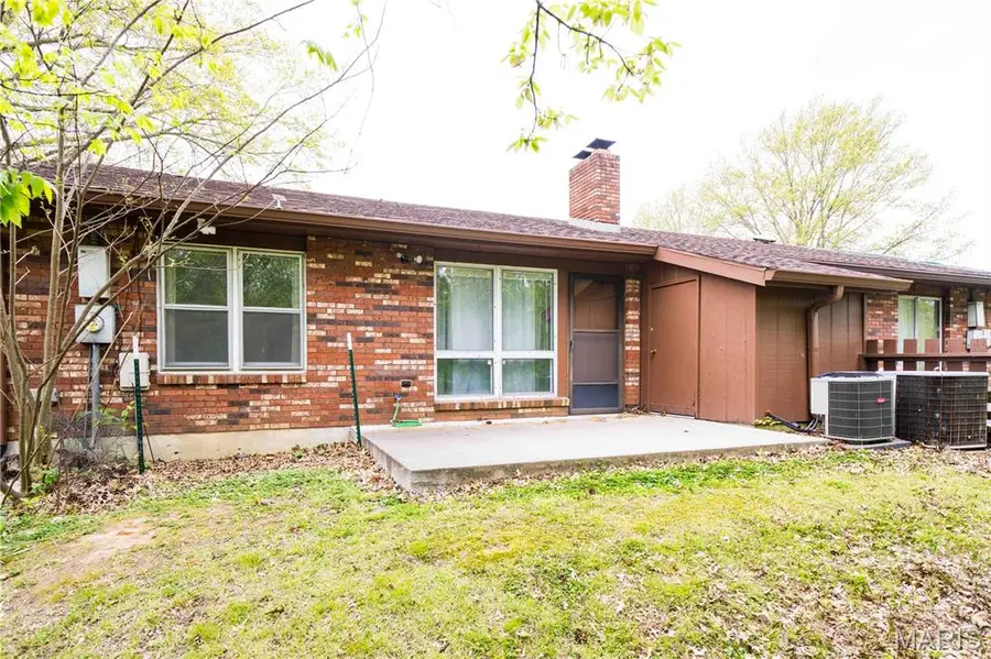 1330 N Sprigg Street #2, Cape Girardeau, MO 63701 - #3