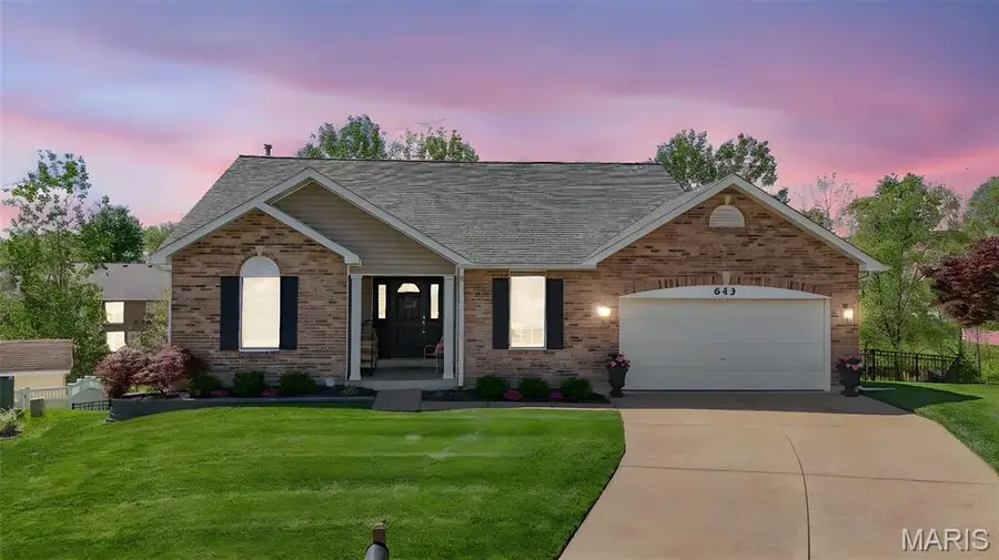 643 Country Squire Circle, Saint Peters, MO 63376 - #2