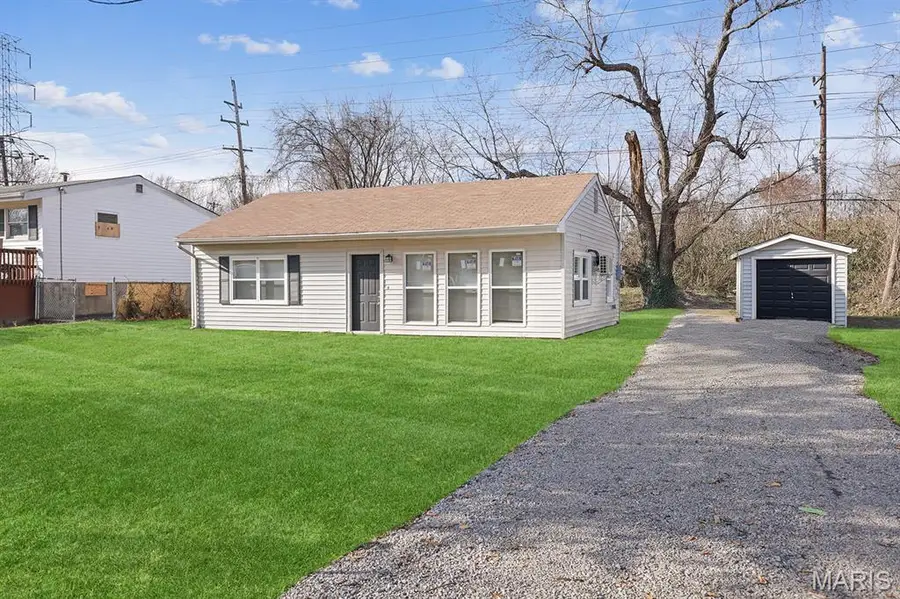 11893 Bridgevale Avenue, Saint Louis, MO 63138 - #2