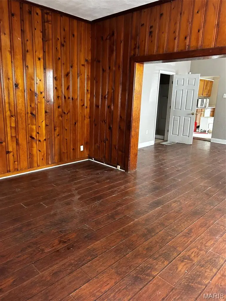 1823 W Main Street, Belleville, IL 62226 - #2