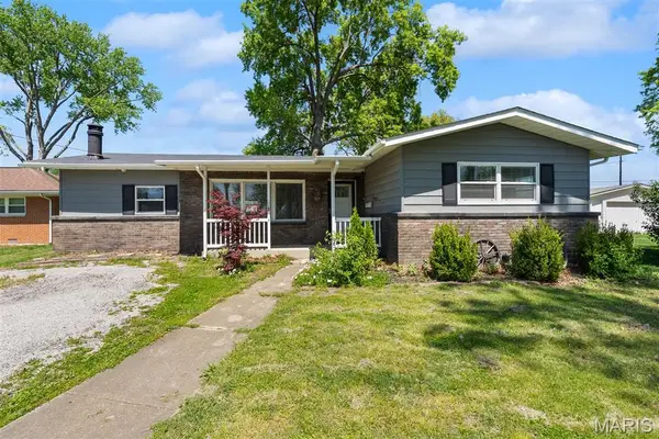 417 E Madison Street, Millstadt, IL 62260