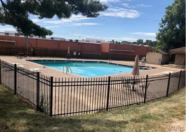 9 Fairways Circle #A, Saint Charles, MO 63303 - #2