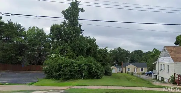 10519 Big Bend Road, Kirkwood, MO 63122