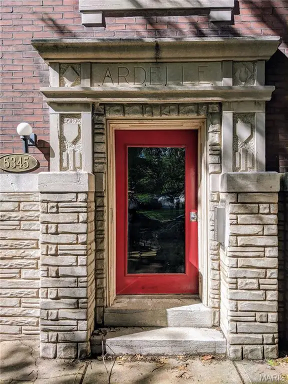 5345 Pershing Avenue #1B, Saint Louis, MO 63112 - #2