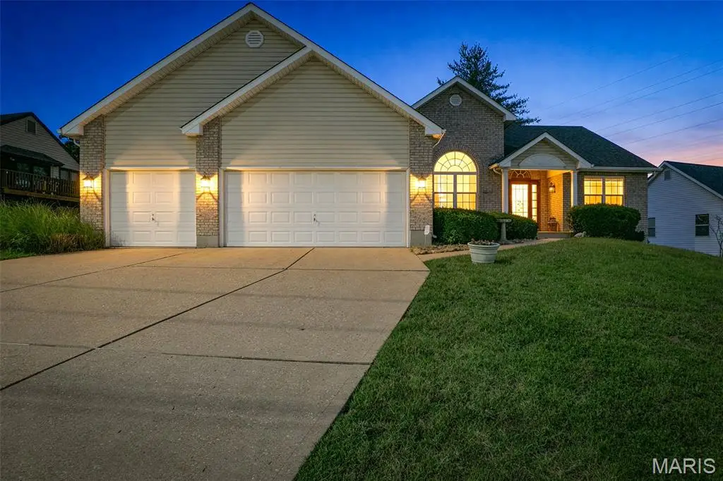 Address Withheld By Seller, Saint Louis, MO 63128 - #1