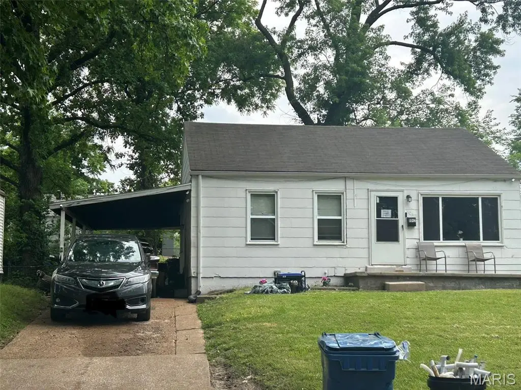 8042 Patterson Drive, Berkeley, MO 63134 - #1