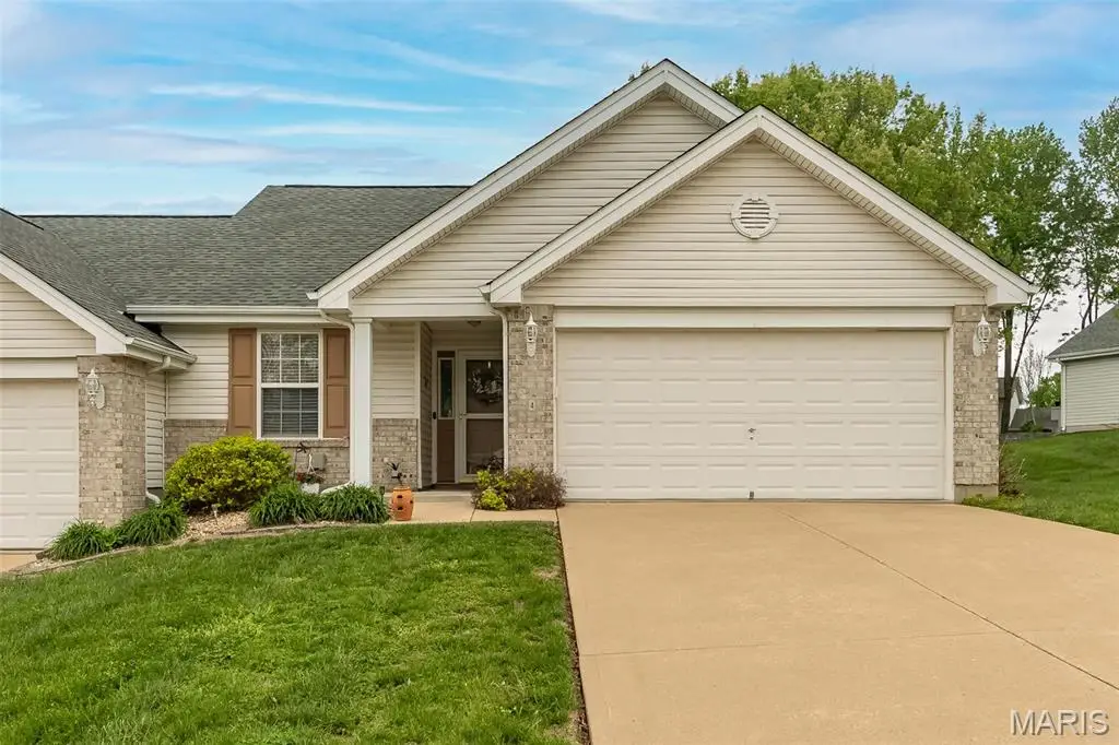 4 Quiet Meadow Court, Saint Peters, MO 63376 - #1