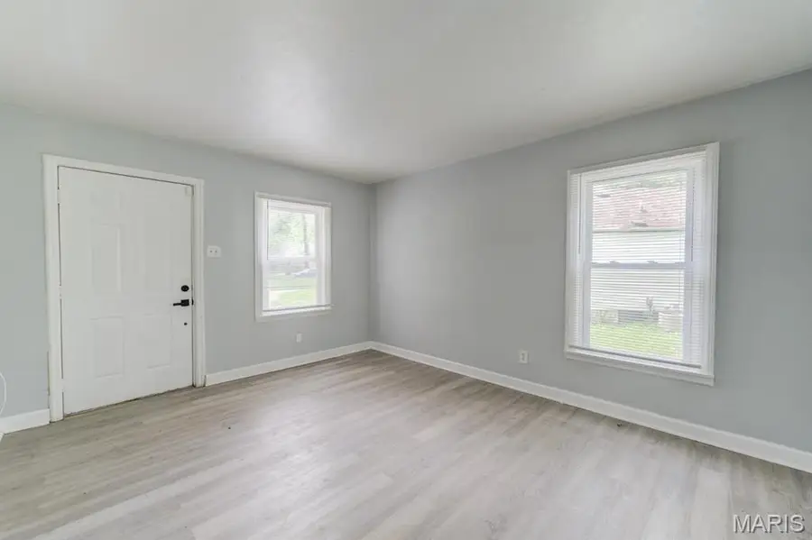 8067 Aline Avenue, Berkeley, MO 63134 - #2