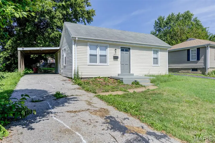 223 La Motte Lane, Saint Louis, MO 63135 - #2
