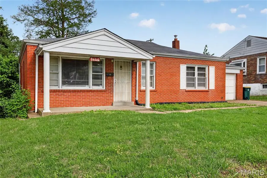 9466 Adler Avenue, Saint Louis, MO 63137 - #2