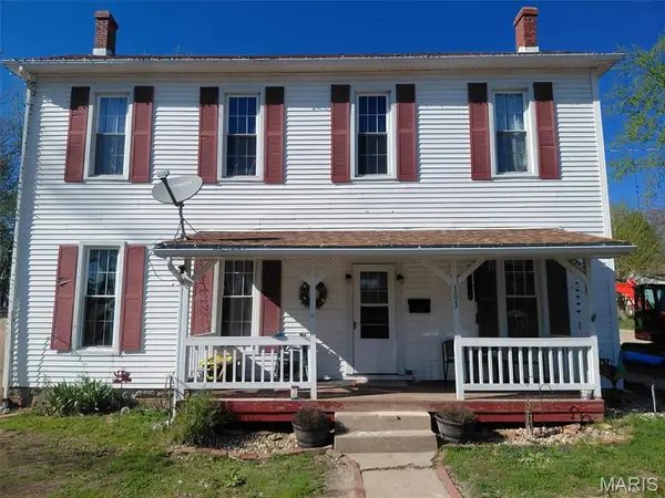 103 W Main Street, Vandalia, IL 62471