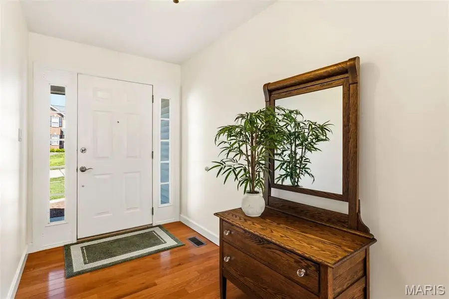 5612 Briarwood Estates Drive, Oakville, MO 63129 - #3