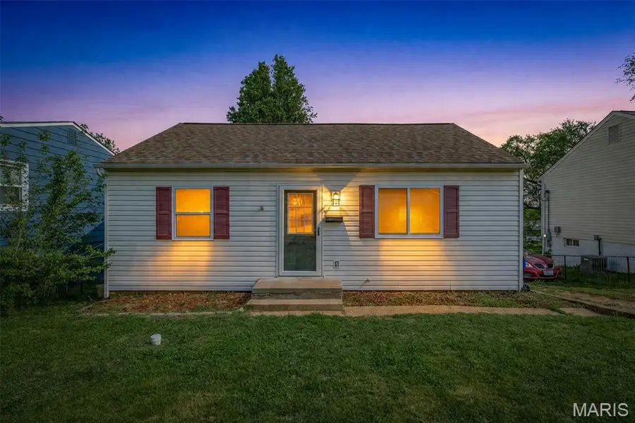 615 Perry Street, De Soto, MO 63020 - #2