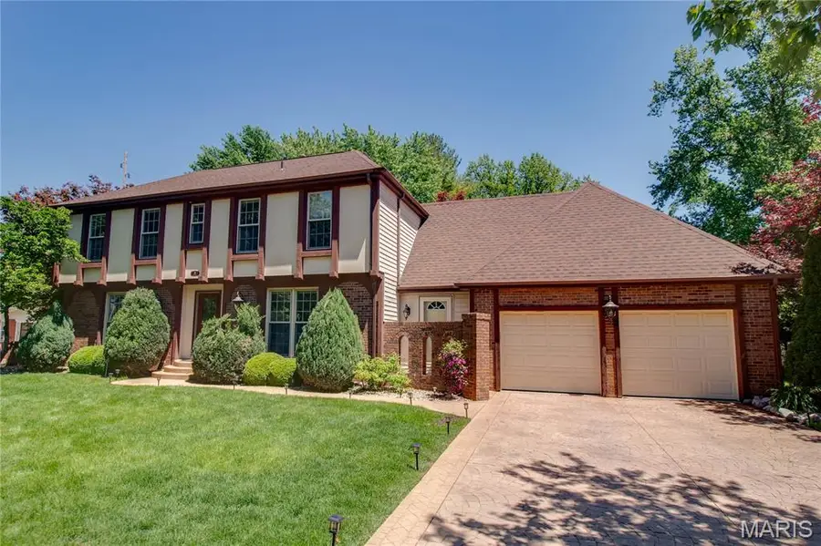 8 Golf Road, Springfield, IL 62704 - #2