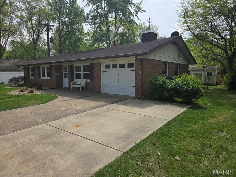 666 Notre Dame Avenue, Edwardsville, IL 62025 - #3