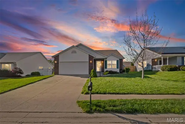 14 Jennifer Drive, Glen Carbon, IL 62034