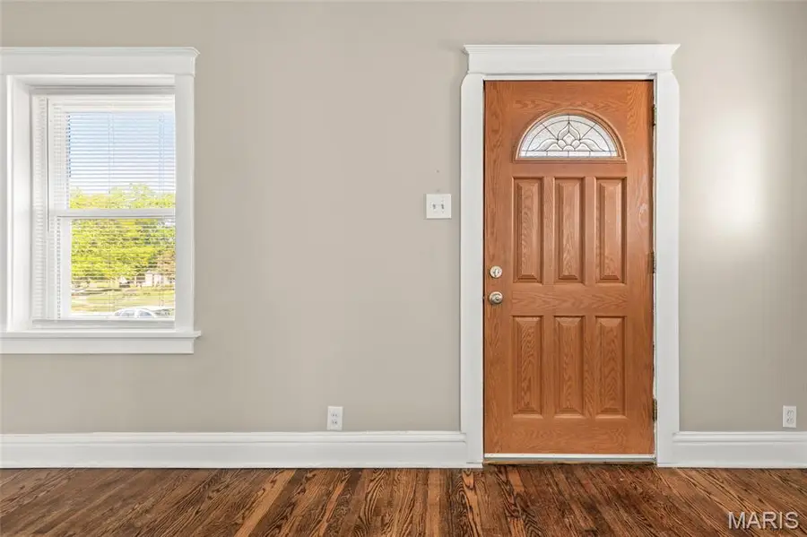 12 Sunset Court, Pasadena Park, MO 63121 - #3