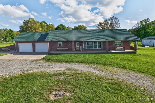 23856 Dove Road, Lebanon, MO 65536