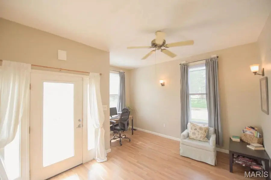 401 Wabash Avenue, Belleville, IL 62220 - #2