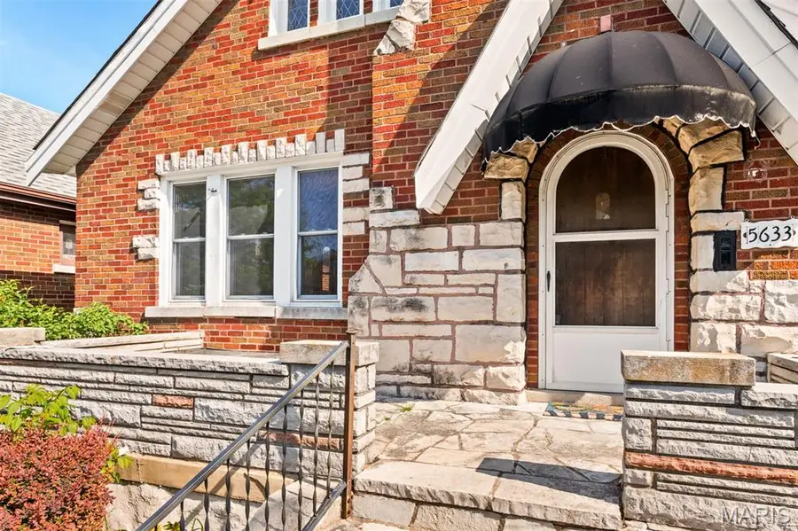 5633 Walsh Street, Saint Louis, MO 63109 - #3