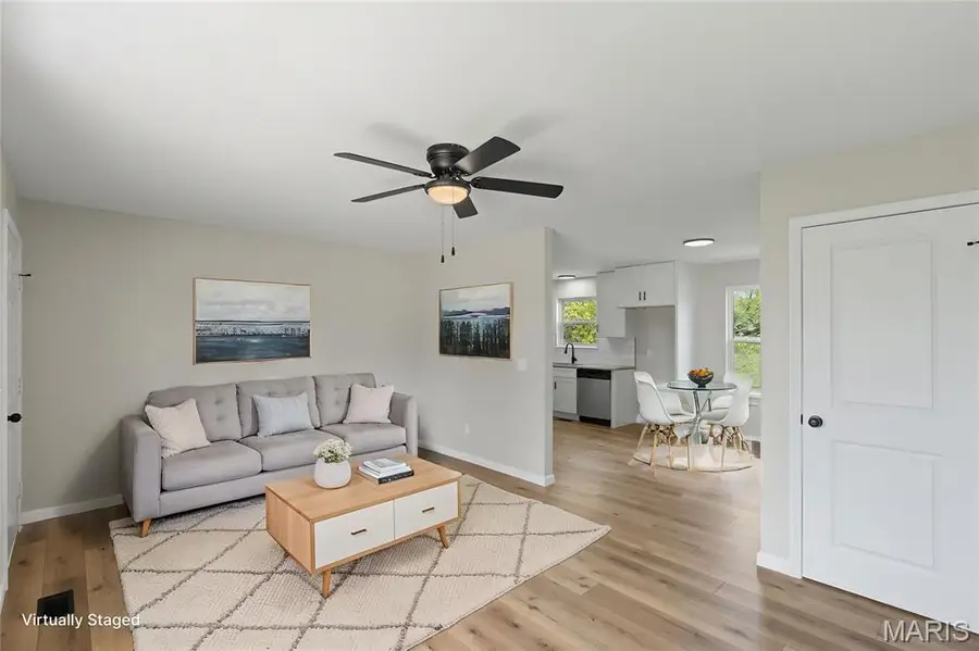 907 Westbrook Drive, Warrenton, MO 63383 - #2