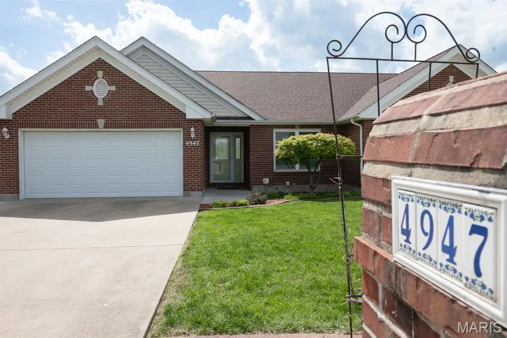 4947 S Point Road, Washington, MO 63090 - #1