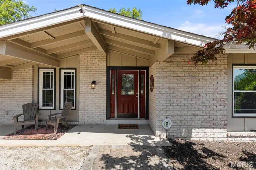 14611 Rogue River Drive, Chesterfield, MO 63017 - #2